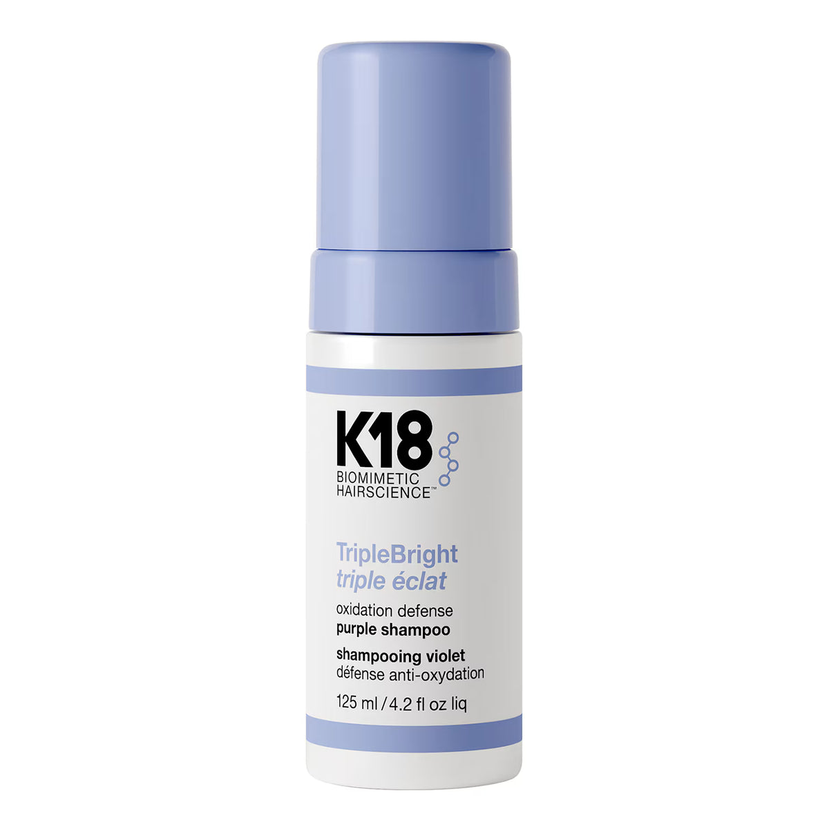 Flacon de shampooing violet K18 TripleBright 125 ml, avec capuchon lavande, présenté sur un fond blanc.