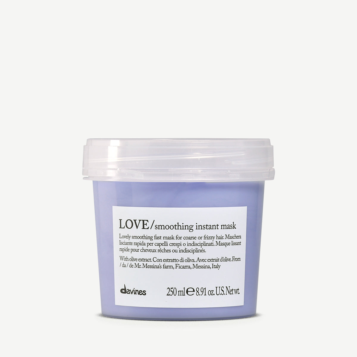 Masque lissant cheveux épais Davines LOVE smoothing 250ml, soin capillaire enrichi en extrait d'olive pour discipliner les frisottis rapidement.