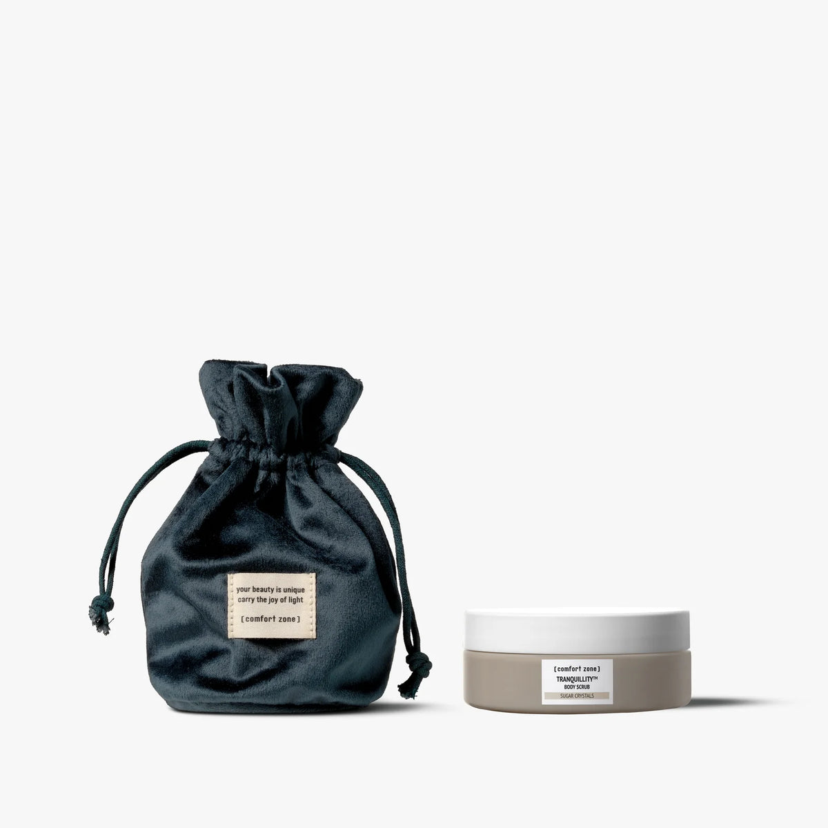 Tranquillity Body Scrub 50 ml Comfort Zone, édition Noël 2026 avec son pochon vert.