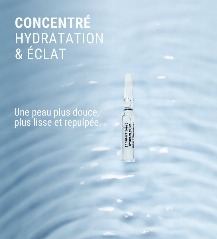 Image de présentation du concentré Hydramemory de [comfort zone], affichant une ampoule de produit sur un fond d'eau ondulée bleu clair. Texte indiquant les bénéfices pour une peau plus douce, plus lisse et repulpée.