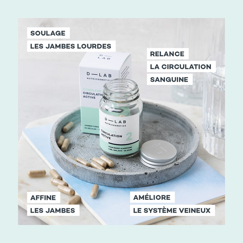 Compléments alimentaires D-LAB Nutricosmetics Complexe Circulation Active dans un plateau en béton avec des bienfaits indiqués : soulage les jambes lourdes, relance la circulation sanguine, affine les jambes, améliore le système veineux.
