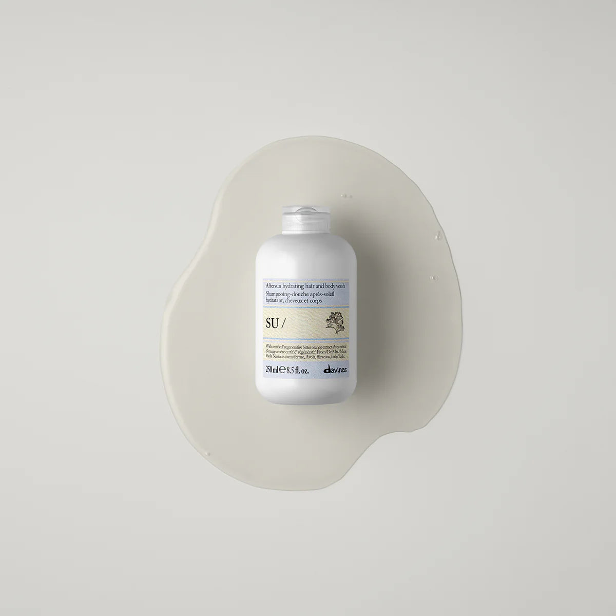 Davines SU Hair & Body Wash, shampooing douche hydratant après-soleil pour nettoyer en douceur les cheveux et le corps après l’exposition